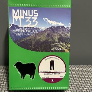 Women's Merino Wool 3/4 length Bottom - Black Size Small (4-6)